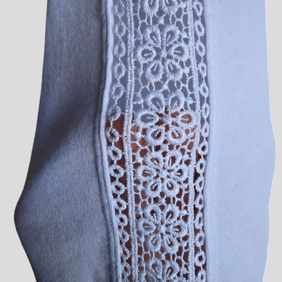 APPLESEEDS (MED) Crisp White 3/4 Sleeve w Embroidered Stitching - Picture 6 of 8